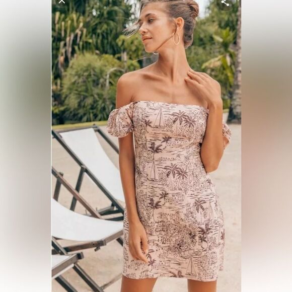 ASTR the Label Raina Blossom‎ Tropical Print Off The Shoulder Mini Dress Size M - Picture 1 of 12